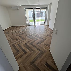 Kertkapcsolatos lakóparki lakás eladó Tükörhegyen #9